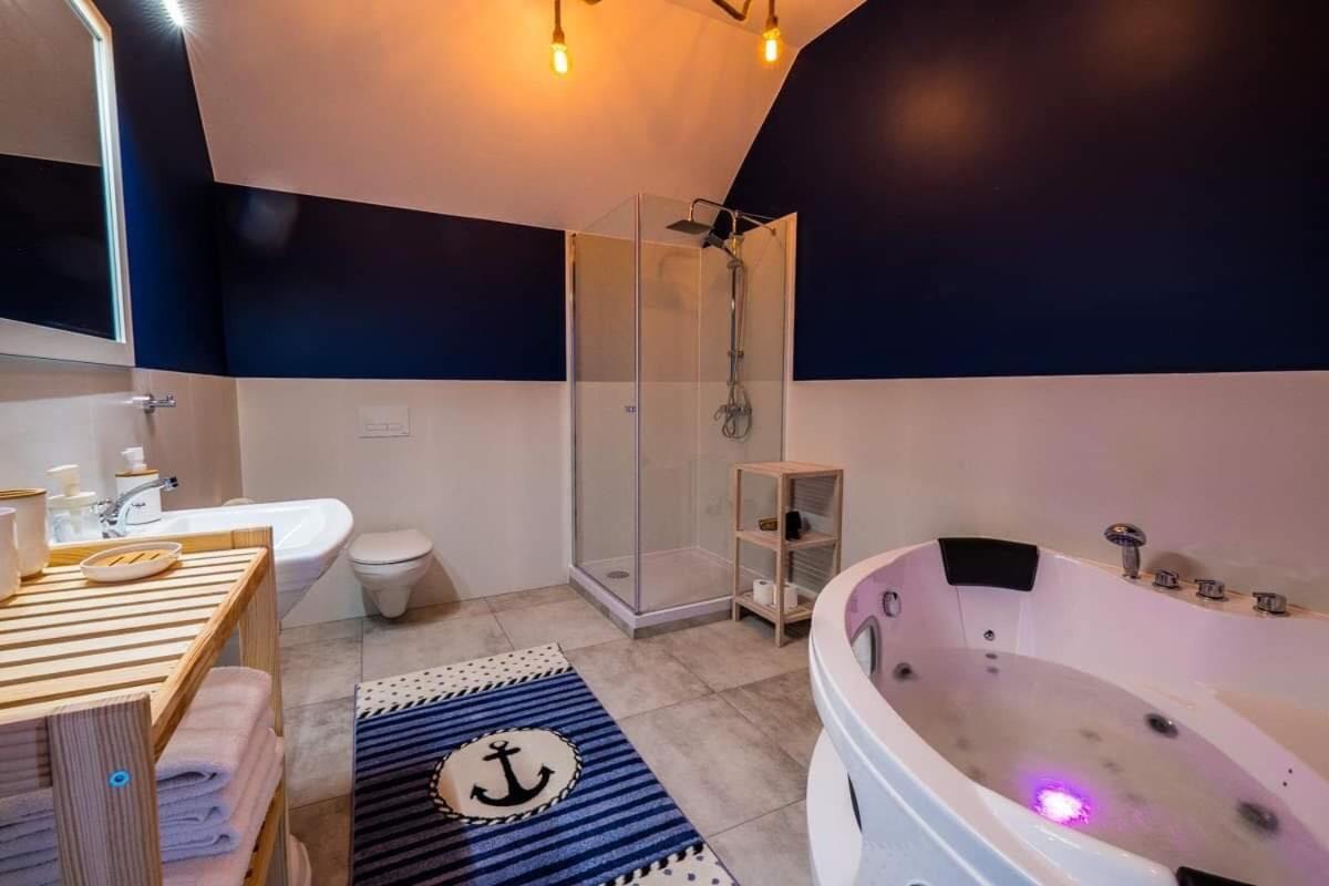 Przystan Leba Resort&Restaurant 외부 사진