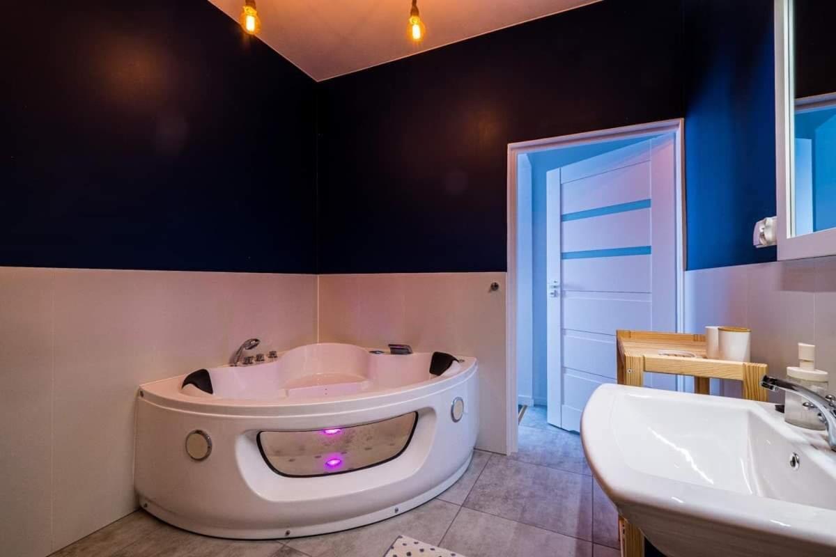 Przystan Leba Resort&Restaurant 외부 사진
